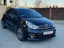 Utilizat 2015 Kia Rio 2 Hatchback | 6.650 EUR (Scump)