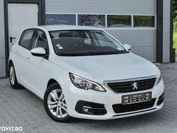 Alb Utilizat 2021 Peugeot 308 Allure Hatchback | 8.700 EUR (Preț bun)