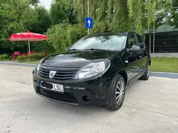 Utilizat 2011 Dacia Sandero Stepway Hatchback | 3.300 EUR (Preț bun)