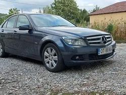 Utilizat 2010 Mercedes 200 Berlinǎ | 3.000 EUR