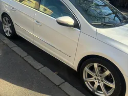 Utilizat 2011 VW CC Edition Berlinǎ | 8.000 EUR (Preț bun)