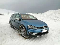 Albastru Utilizat 2016 VW Golf Alltrack Break | 13.900 EUR