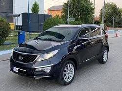 Negru Utilizat 2015 Kia Sportage 2 SUV | 8.999 EUR (Super Preț)