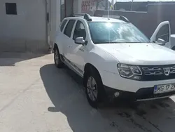 Alb Utilizat 2017 Dacia Duster SUV | 7.500 EUR (Preț bun)