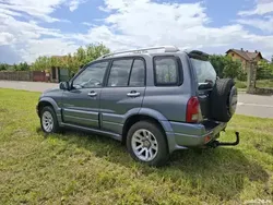 Gri Utilizat 2005 Suzuki Grand Vitara SUV | 4.950 EUR