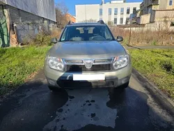 Gri Utilizat 2012 Dacia Duster SUV | 5.800 EUR (Preț OK)