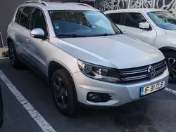 Gri Utilizat 2013 VW Tiguan SUV | 8.500 EUR (Super Preț)