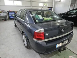 Utilizat 2006 Opel Vectra | 2.400 EUR (Preț OK)