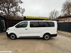 Culoarealb Utilizat 2020 Opel Vivaro Monovolum | 14.000 EUR (Preț OK)