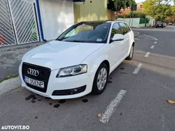 Alb Utilizat 2010 Audi A3 Attraction Hatchback | 6.600 EUR (Puțin scump)