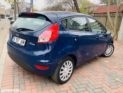 Albastru Utilizat 2017 Ford Fiesta Trend Hatchback | 5.700 EUR (Preț bun)