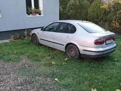 Utilizat 1999 Seat Toledo Berlinǎ | 2.000 EUR