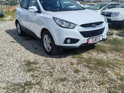 Alb Utilizat 2011 Hyundai ix35 SUV | 4.999 EUR (Preț bun)