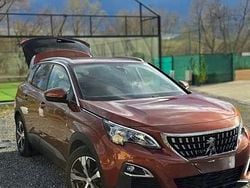 Culoaremaro Utilizat 2020 Peugeot 3008 Active SUV | 13.500 EUR (Super Preț)