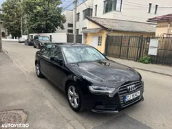 Negru Utilizat 2014 Audi A4 Berlinǎ | 8.700 EUR (Super Preț)