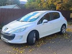 Alb Utilizat 2010 Peugeot 308 Hatchback | 2.000 EUR (Preț OK)