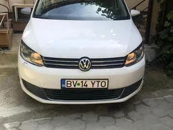 Alb Utilizat 2012 VW Touran Comfortline Monovolum | 4.950 EUR (Preț bun)