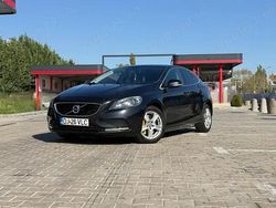 Utilizat 2015 Volvo V40 Hatchback | 7.300 EUR (Puțin scump)