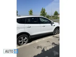 Utilizat 2014 Ford Kuga SUV | 10.500 EUR (Preț OK)