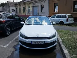 Alb Utilizat 2009 VW Scirocco Coupe | 11.000 EUR (Scump)