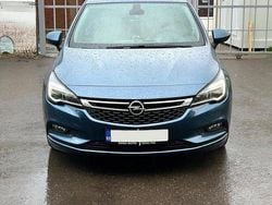 Culoarealbastru Utilizat 2018 Opel Astra Excite Hatchback | 9.800 EUR (Preț OK)