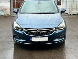 Culoarealbastru Utilizat 2018 Opel Astra Excite Hatchback | 10.450 EUR (Preț OK)