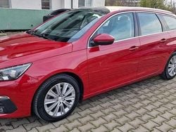 Culoarerosu Utilizat 2017 Peugeot 308 Active Break | 7.600 EUR (Preț bun)