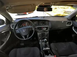 Utilizat 2016 Volvo V40 Break | 6.200 EUR (Super Preț)