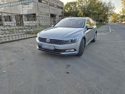 Argintiu Utilizat 2016 VW Passat Break | 10.300 EUR (Scump)