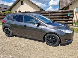 Gri Utilizat 2017 Ford Focus Trend Hatchback | 8.500 EUR (Preț OK)
