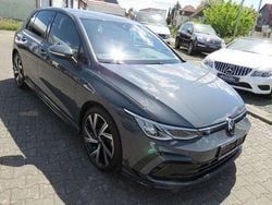 Utilizat 2023 VW Golf VIII R-line | 35.084 EUR