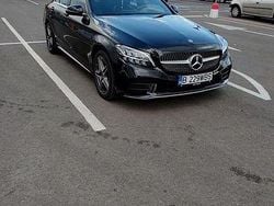 Culoarenegru Utilizat 2020 Mercedes C220 AMG line Berlinǎ | 29.900 EUR (Scump)