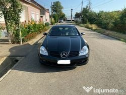 Negru Utilizat 2007 Mercedes SLK200 Cabrio | 9.600 EUR