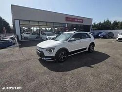Culoarealb Utilizat 2023 Kia Niro Premium SUV | 22.000 EUR (Preț OK)