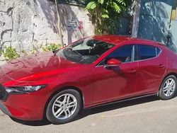 Rosu Utilizat 2019 Mazda 3 Hatchback | 16.000 EUR (Preț OK)