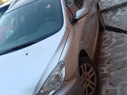 Utilizat 2006 Peugeot 207 Break | 2.100 EUR