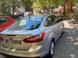 Culoareargint Utilizat 2015 Ford Focus Titanium Berlinǎ | 5.200 EUR (Preț bun)