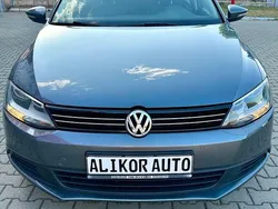 Gri Utilizat 2012 VW Jetta Comfortline Berlinǎ | 6.290 EUR (Preț OK)