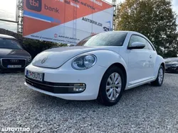 Alb Utilizat 2013 VW Beetle Design Coupe | 6.800 EUR
