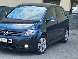 Alb Utilizat 2010 VW Golf Plus Cross Team Monovolum | 4.999 EUR (Puțin scump)