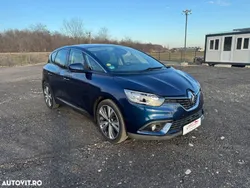 Albastru Utilizat 2018 Renault Scénic IV Monovolum | 10.300 EUR