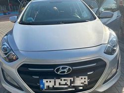 Culoaregri Utilizat 2015 Hyundai i30 Hatchback | 7.000 EUR (Preț OK)
