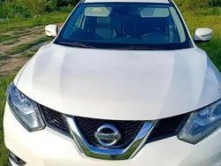 Alb Utilizat 2015 Nissan X-Trail Tekna SUV | 10.700 EUR (Preț OK)