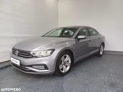Gri mediu normal Utilizat 2020 VW Passat Highline Berlinǎ | 19.800 EUR (Preț OK)