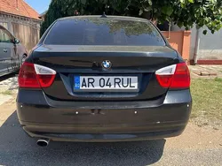 Culoarenegru Utilizat 2007 BMW 320 Berlinǎ | 3.100 EUR (Preț bun)
