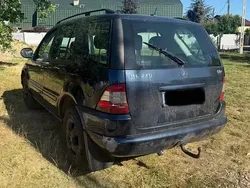 Utilizat 2001 Mercedes ML270 SUV | 2.500 EUR