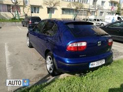 Albastru Utilizat 2002 Seat Leon Hatchback | 2.200 EUR
