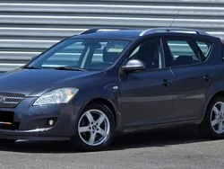 Albastru Utilizat 2008 Kia Ceed Style Break | 2.680 EUR (Preț OK)