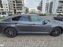 Gri Utilizat 2016 VW Passat Comfortline Berlinǎ | 15.299 EUR (Preț OK)