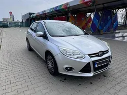 Culoareargint Utilizat 2014 Ford Focus Trend Hatchback | 5.900 EUR (Preț bun)